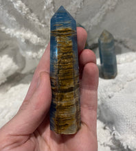 Load image into Gallery viewer, Blue Onyx Tower
