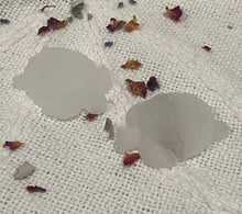Load image into Gallery viewer, Selenite Turtle
