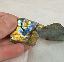 Load image into Gallery viewer, Labradorite Natural Piece- Half Polished
