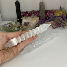 Load image into Gallery viewer, Selenite Wand
