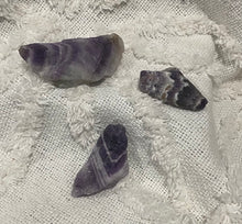 Load image into Gallery viewer, Chevron Amethyst Raw Stones
