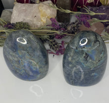 Load image into Gallery viewer, Labradorite Domes
