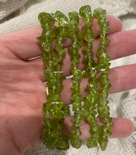 Load image into Gallery viewer, Chip bracelets
