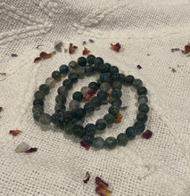 Load image into Gallery viewer, Moss Agate Bracelet
