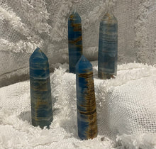 Load image into Gallery viewer, Blue Onyx Tower
