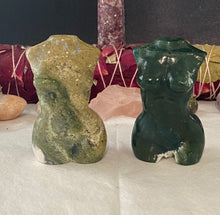 Load image into Gallery viewer, Moss Agate Goddess
