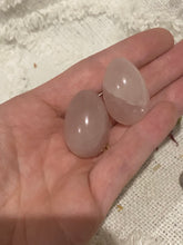 Load image into Gallery viewer, Crystal Eggs- 3cm
