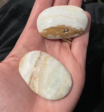 Load image into Gallery viewer, Caribbean Calcite Palm Stone
