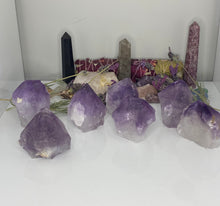 Load image into Gallery viewer, Amethyst Points
