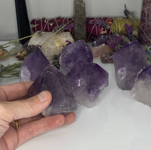 Load image into Gallery viewer, Amethyst Points
