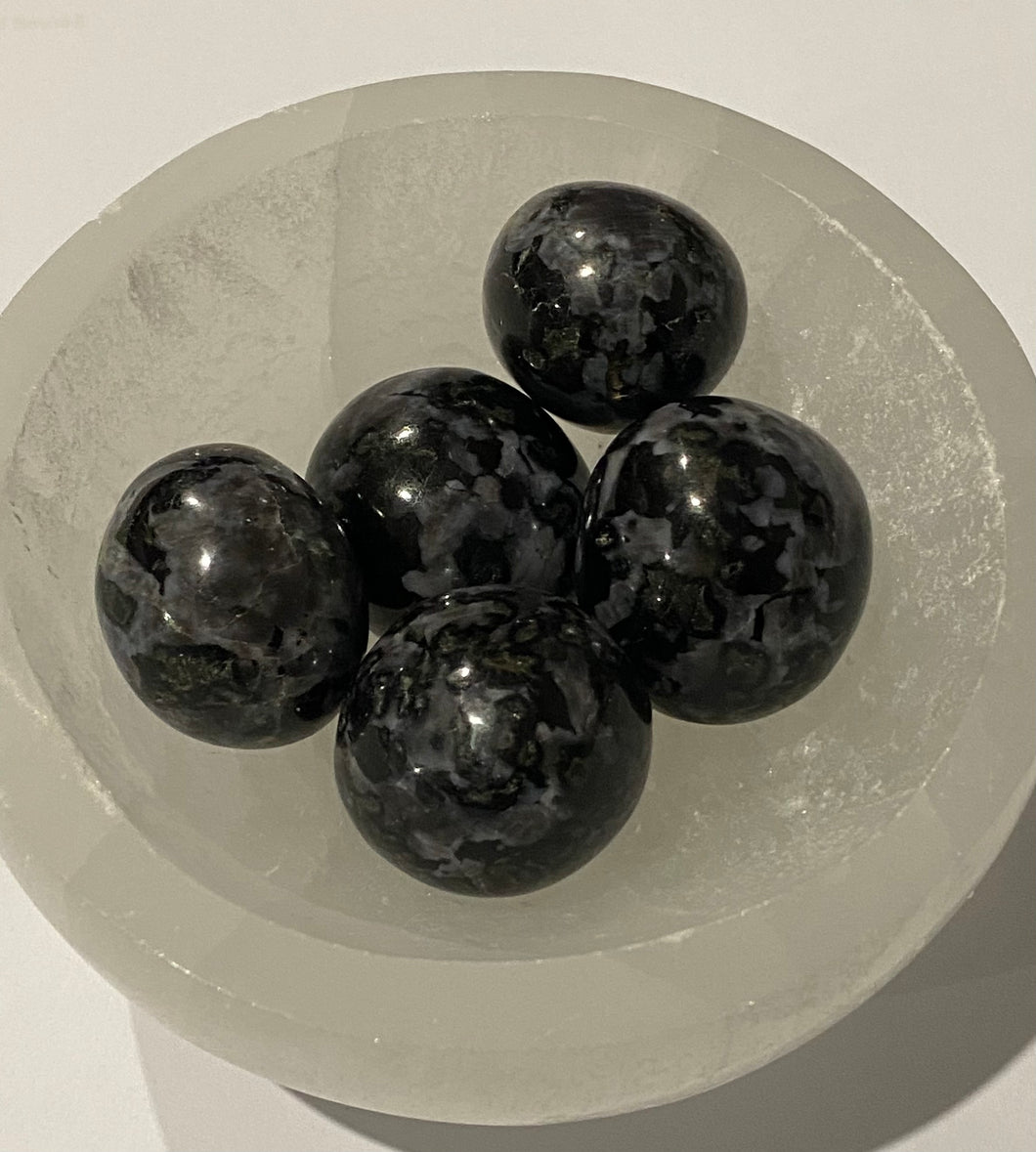 Indigo Gabbro Tumbles